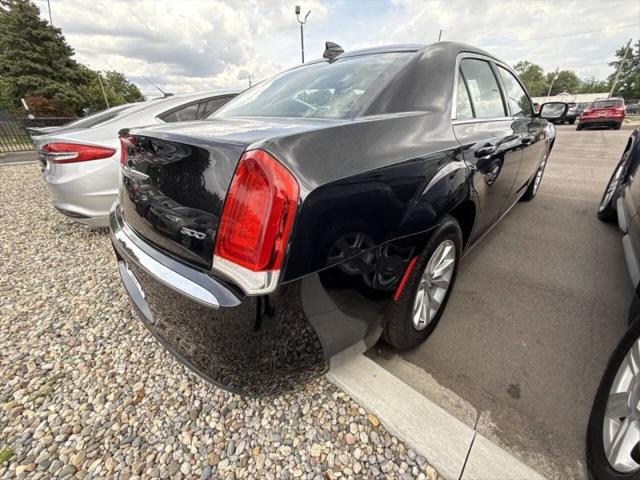 2015 Chrysler 300 Limited