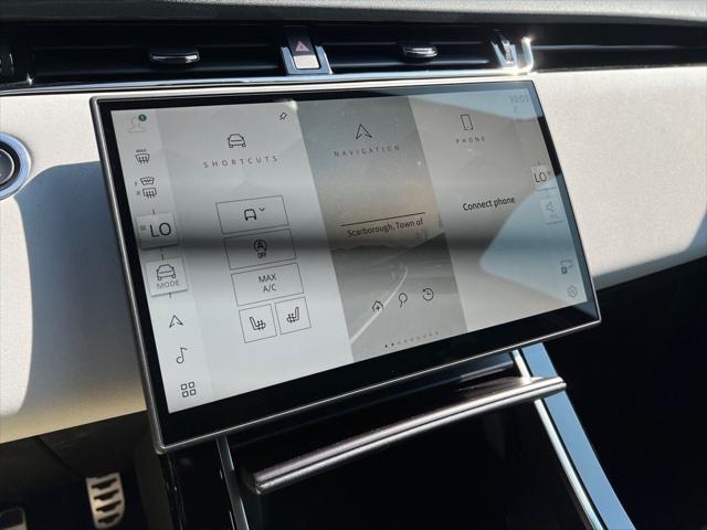 2026 Land Rover Range Rover Evoque Dynamic SE