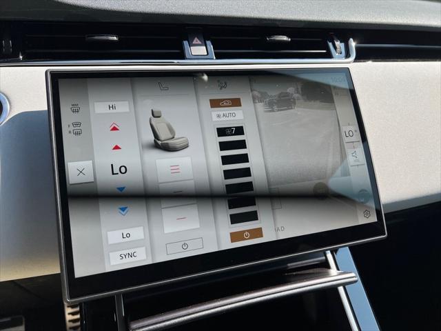 2026 Land Rover Range Rover Evoque Dynamic SE