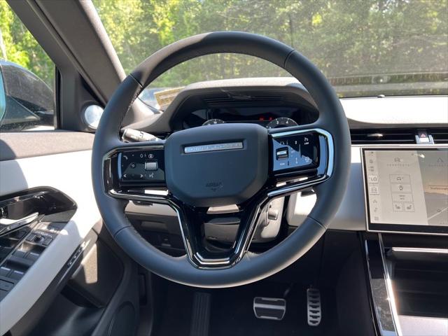2026 Land Rover Range Rover Evoque Dynamic SE