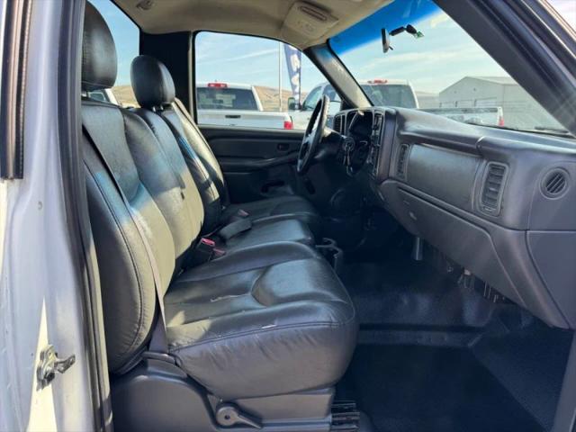 2003 Chevrolet Silverado 2500HD Work Truck