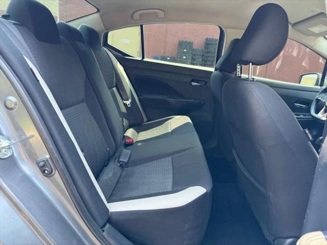 2020 Nissan Versa SV Xtronic CVT
