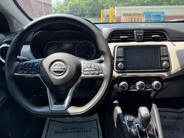 2020 Nissan Versa SV Xtronic CVT