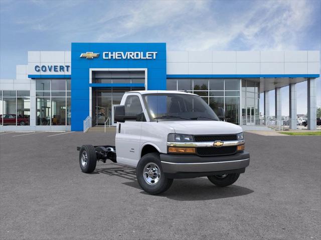 2025 Chevrolet Express Cutaway Work Van