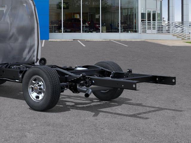 2025 Chevrolet Express Cutaway Work Van
