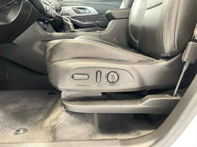 2021 Chevrolet Traverse AWD LT Leather