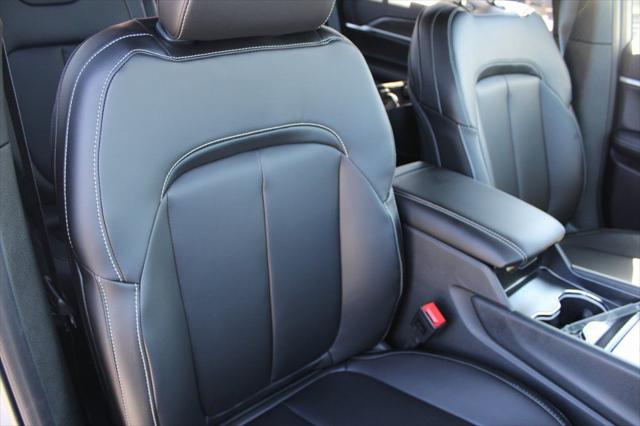 2025 Jeep Grand Cherokee L Limited 4x4