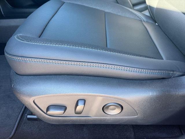 2025 Chevrolet Equinox LT 2