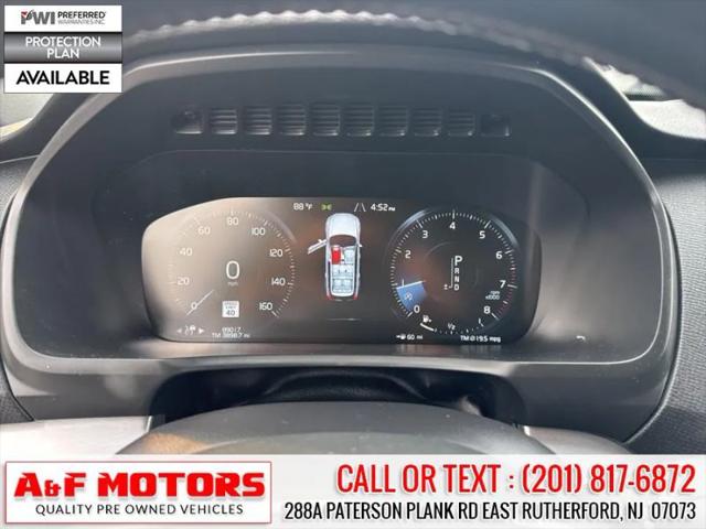 2018 Volvo XC90 T6 Momentum