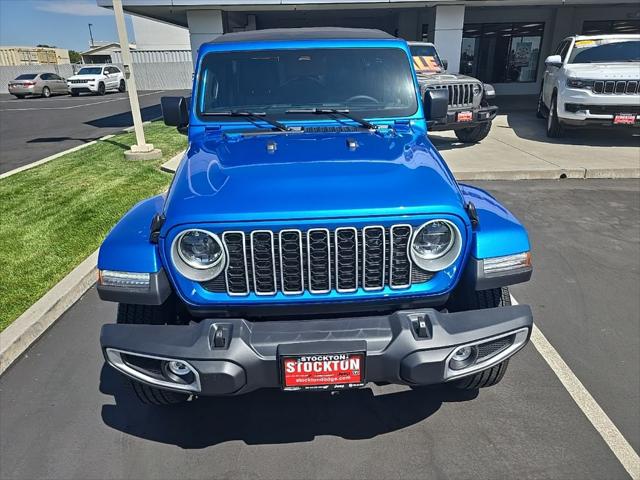 2025 Jeep Wrangler 4-Door Sahara 4x4