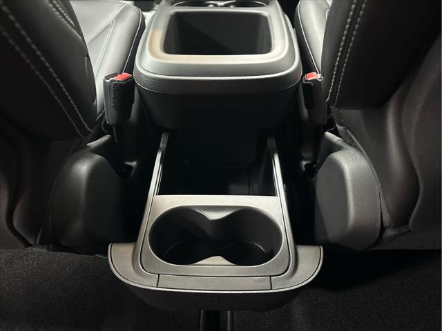 New 2026 Chrysler Pacifica For Sale in Wilmington, OH