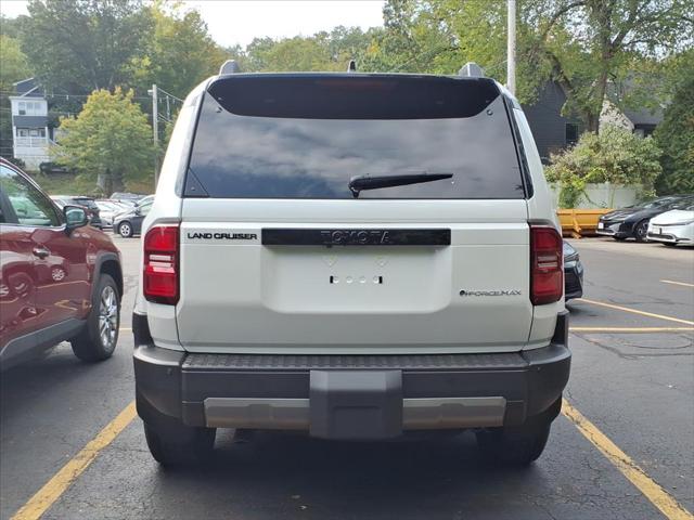 2025 Toyota Land Cruiser Base