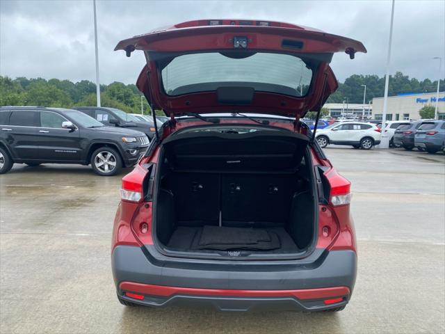 2019 Nissan Kicks SR