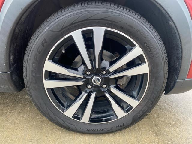 2019 Nissan Kicks SR