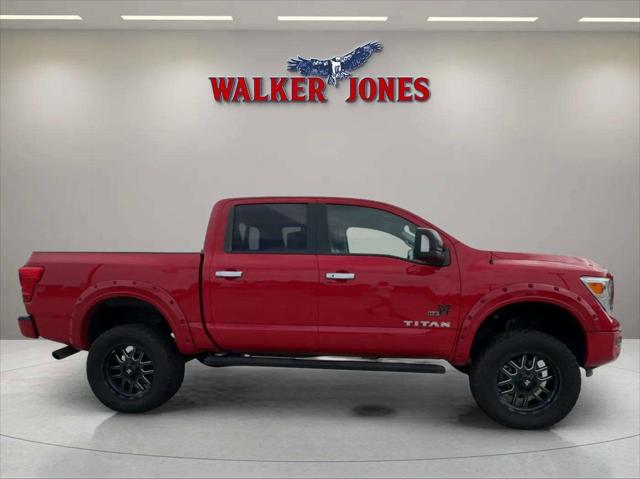 2021 Nissan TITAN Crew Cab SV 4x4