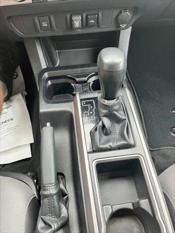 2022 Toyota Tacoma SR5 V6