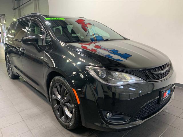 2020 Chrysler Pacifica Touring L Plus