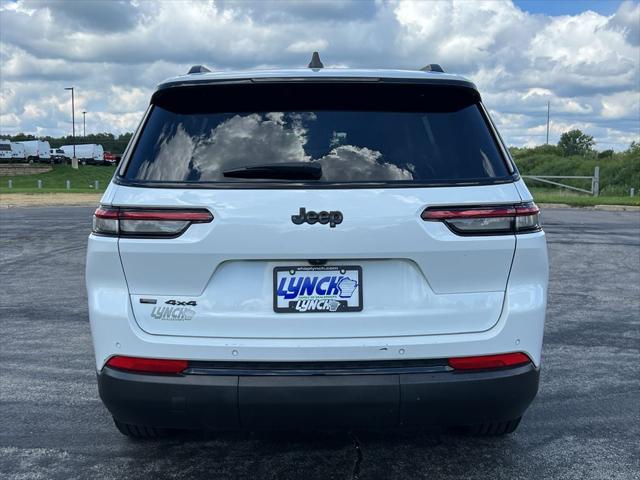 2023 Jeep Grand Cherokee L Altitude 4x4 2023 Jeep Grand Cherokee L Altitude 4x4