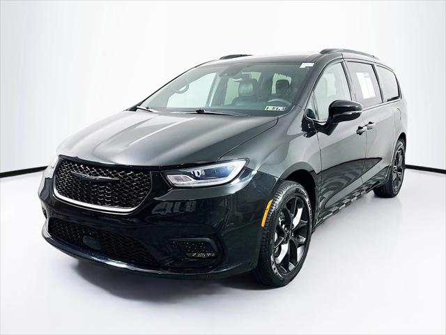 2022 Chrysler Pacifica Touring L AWD