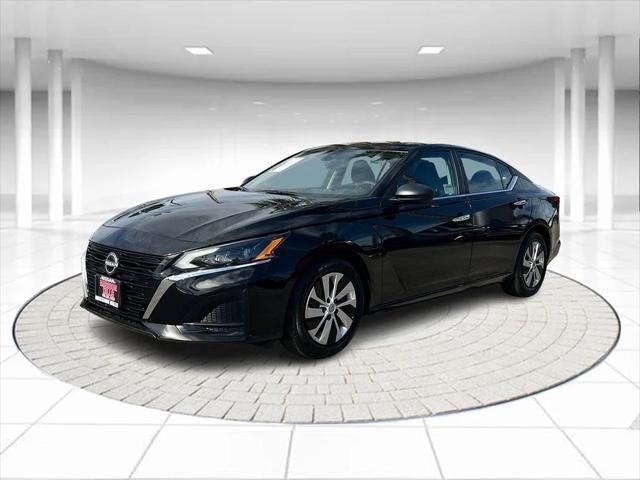 2025 Nissan Altima S FWD