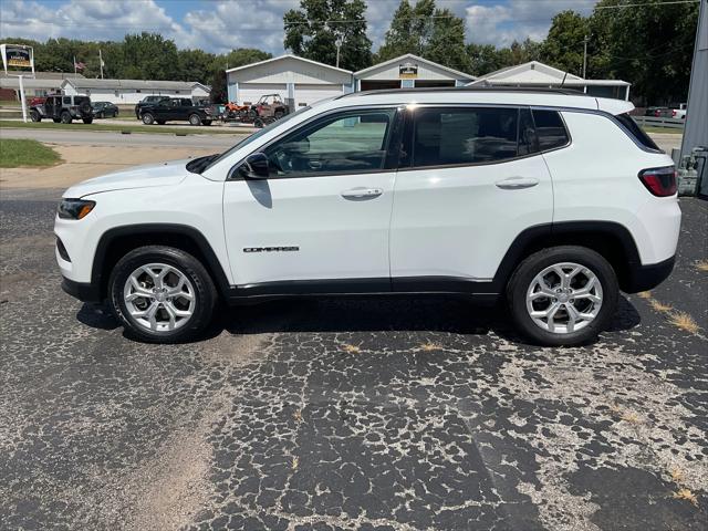 2024 Jeep Compass Latitude 4x4 2024 Jeep Compass Latitude 4x4