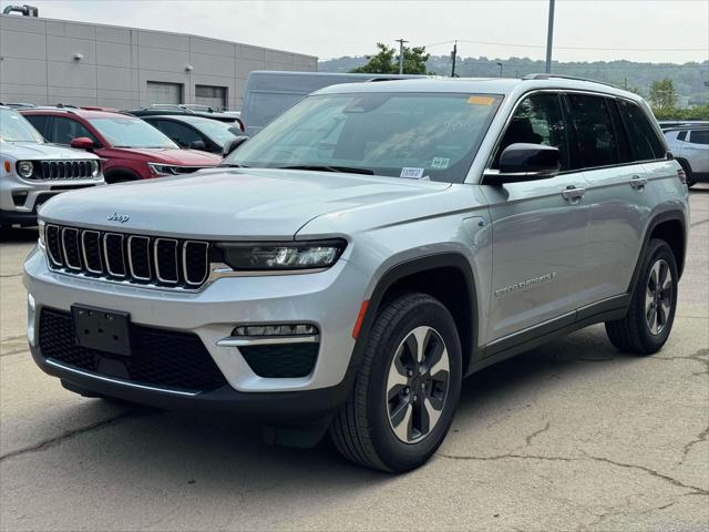 2022 Jeep Grand Cherokee 4xe Limited 4x4