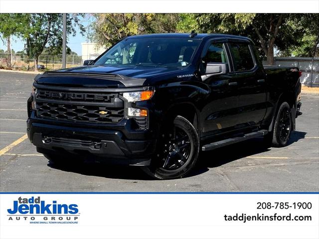 2023 Chevrolet Silverado 1500 4WD Crew Cab Short Bed Custom 2023 Chevrolet Silverado 1500 4WD Crew Cab Short Bed Custom