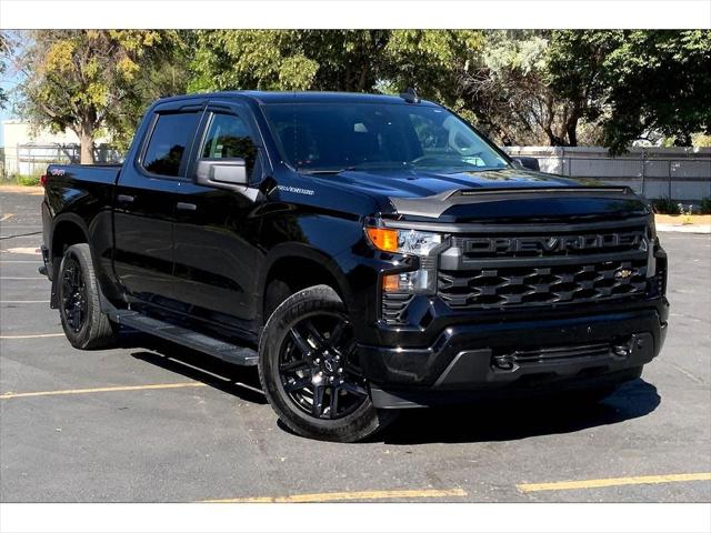 2023 Chevrolet Silverado 1500 4WD Crew Cab Short Bed Custom 2023 Chevrolet Silverado 1500 4WD Crew Cab Short Bed Custom