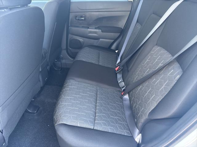 2025 Mitsubishi Outlander Sport 2.0 LE