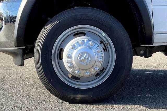 2025 Ram 5500 Tradesman/Big Horn