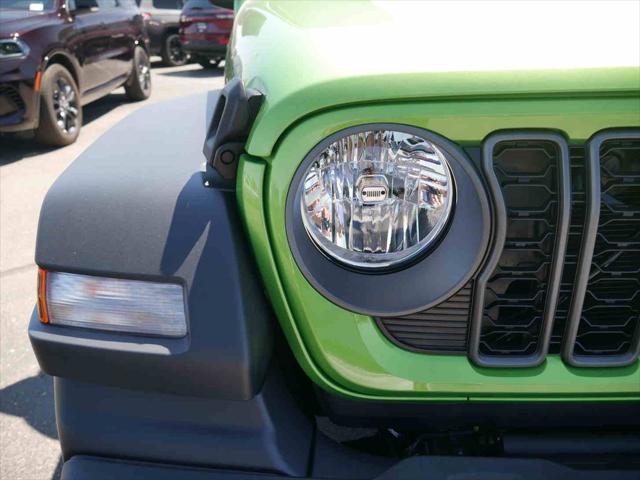 2025 Jeep Wrangler 4-Door Summit 4x4