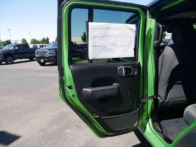 2025 Jeep Wrangler 4-Door Summit 4x4