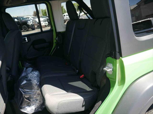 2025 Jeep Wrangler 4-Door Summit 4x4