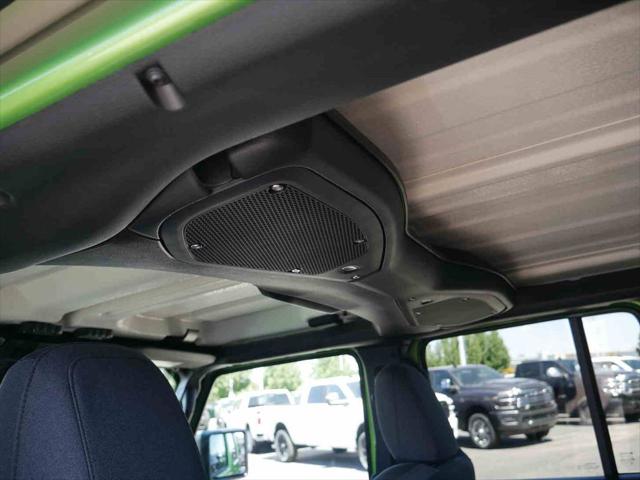 2025 Jeep Wrangler 4-Door Summit 4x4