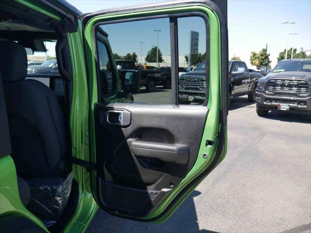 2025 Jeep Wrangler 4-Door Summit 4x4