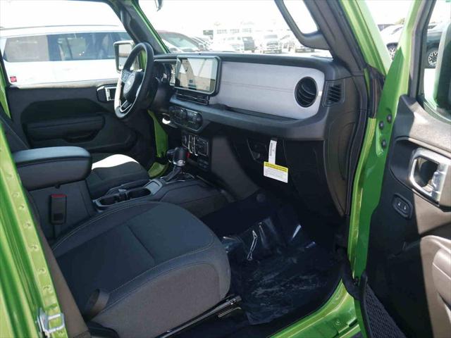2025 Jeep Wrangler 4-Door Summit 4x4