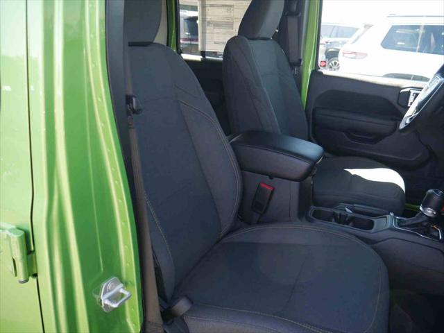 2025 Jeep Wrangler 4-Door Summit 4x4