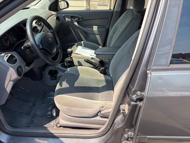 2003 Ford Focus SE 4dr Sedan