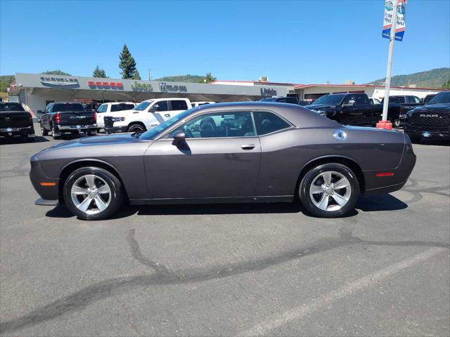 2016 Dodge Challenger SXT