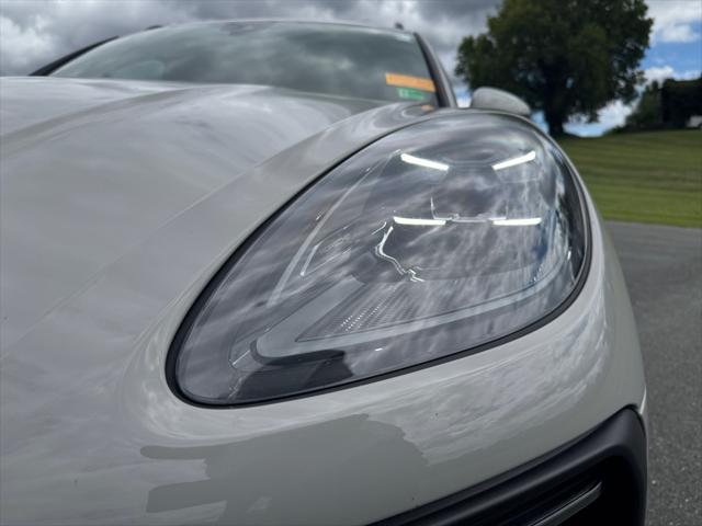 2026 Porsche Macan T