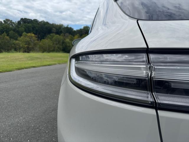 2026 Porsche Macan T