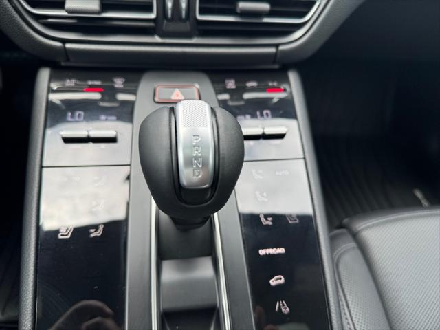 2026 Porsche Macan T