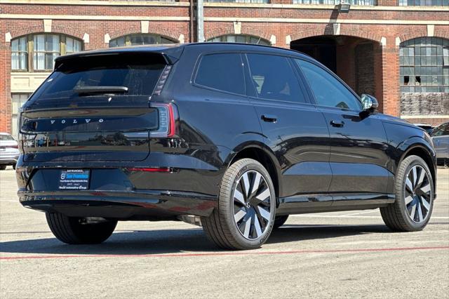 2025 Volvo X 90 Twin Motor Plus