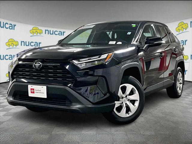 2023 Toyota RAV4 LE