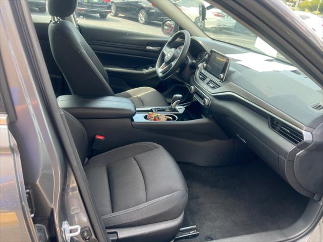 2024 Nissan Altima SV FWD
