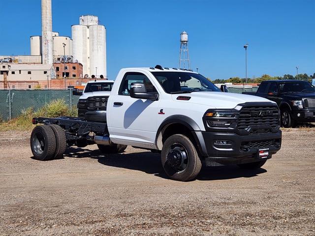 2026 RAM Ram 5500 Chassis Cab RAM 5500 TRADESMAN CHASSIS REGULAR CAB 4X4 84 CA 2026 RAM Ram 5500 Chassis Cab RAM 5500 TRADESMAN CHASSIS REGULAR CAB 4X4 84 CA