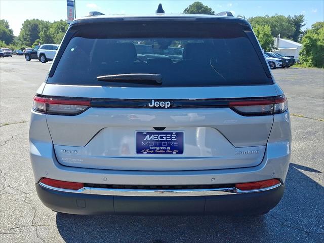 2025 Jeep Grand Cherokee Laredo X 4x4
