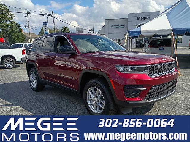 2025 Jeep Grand Cherokee GRAND CHEROKEE LAREDO X 4X4
