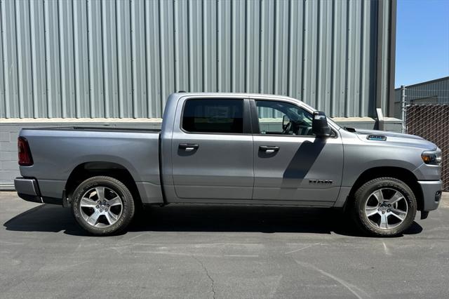 2025 RAM Ram 1500 RAM 1500 TRADESMAN CREW CAB 4X4 57 BOX