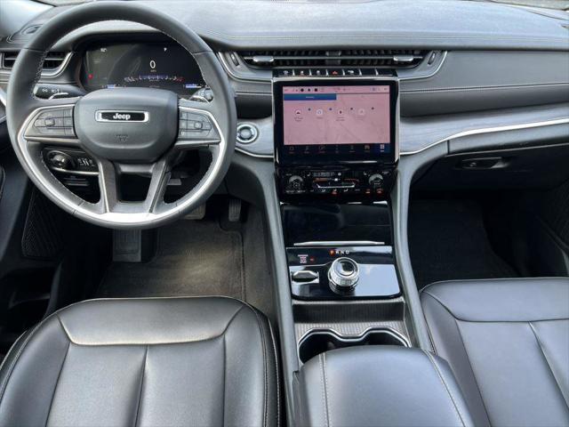 2024 Jeep Grand Cherokee Limited 4x4 2024 Jeep Grand Cherokee Limited 4x4